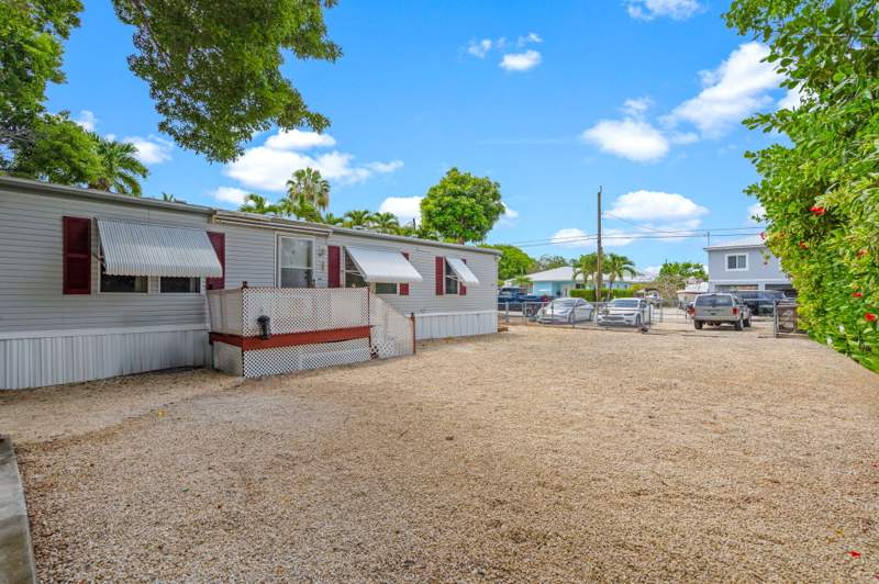 3 bedroom Mobile Home at 268 King Avenue, Key Largo Mob Homesites (104.5), Key Largo — photo 5