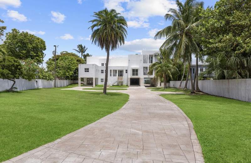8 bedroom Single Family Residence at 89401 Old Highway, Misc Plantation Key (85.0), Plantation Key — photo 5