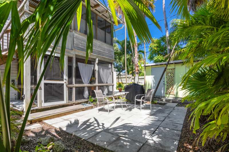 2 bedroom Multi-Units at 1911 Seidenberg Avenue, Key West Realty Cos Sub (3.0), Key West — photo 1