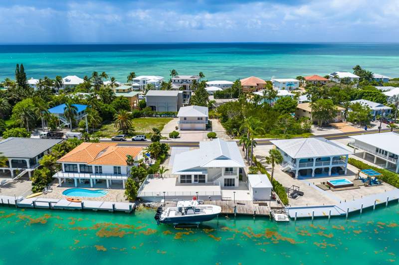 3 bedroom Single Family Residence at 248 W Seaview Drive, Plantation Island (61.0), Duck Key — photo 3