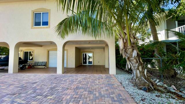 917 Red Bird Road
