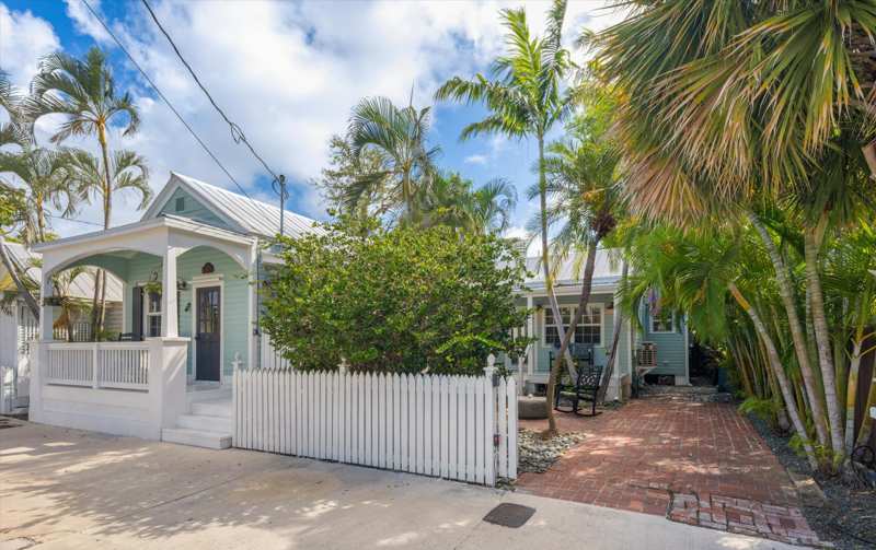 3 bedroom Single Family Residence at 1119 Whitehead Street, Old Town - Unrecord (1.0), Key West — photo 1