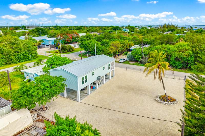 3 bedroom Single Family Residence at 31128 Avenue G, Sands Sub (31.0), Big Pine Key — photo 5