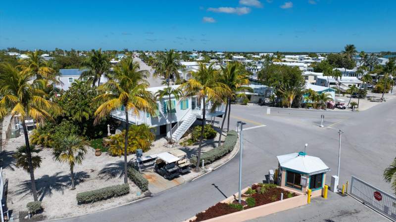 2 bedroom Mobile Home at 701 Spanish Main Drive #659, Venture Out (23.0), Cudjoe Key — photo 5