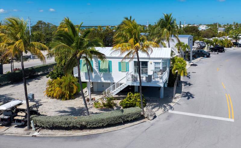 2 bedroom Mobile Home at 701 Spanish Main Drive #659, Venture Out (23.0), Cudjoe Key — photo 4