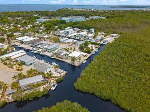 365 Loeb Avenue, Key Largo FL - photo 10 of 68