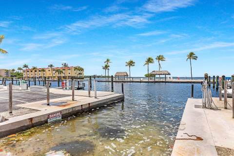 88540 Overseas Highway #101 & Boat Slip 22, Plantation Key FL - photo 10 of 57