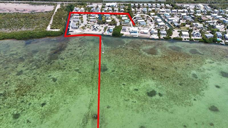 3 bedroom Single Family Residence at 174 Tortuga Lane, Cutthroat Harbor Est (23.0), Cudjoe Key — photo 2