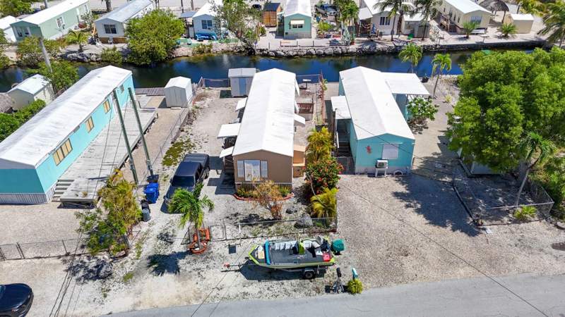 2 bedroom Mobile Home at 27965 Tarpon Terrace, Coral Shores Estates (28.0), Little Torch Key — photo 2
