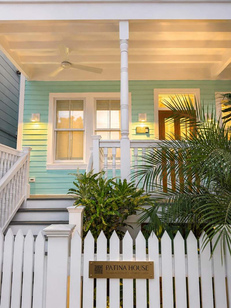 4 bedroom Single Family Residence at 710 Caroline Street, Old Town - Unlisted (1.0), Key West — photo 3