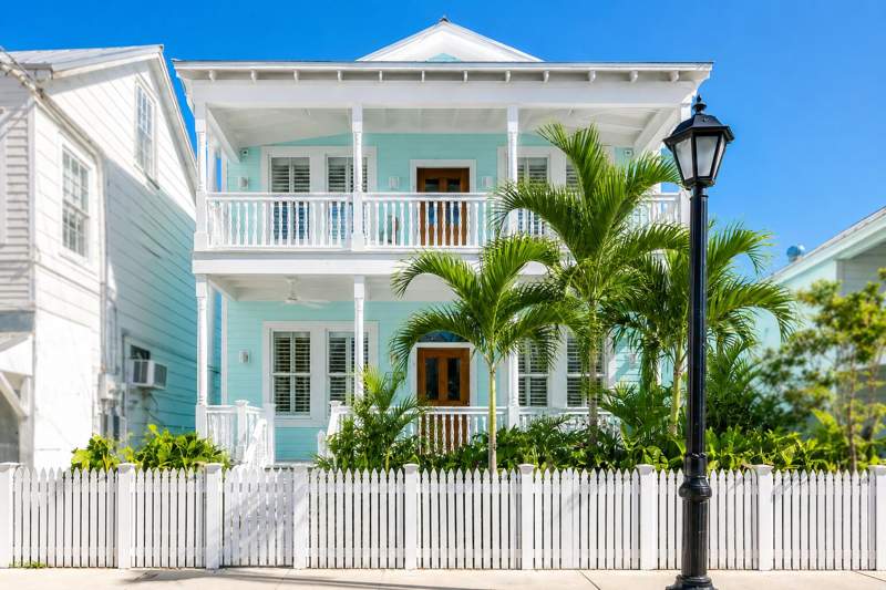 4 bedroom Single Family Residence at 710 Caroline Street, Old Town - Unlisted (1.0), Key West — photo 2