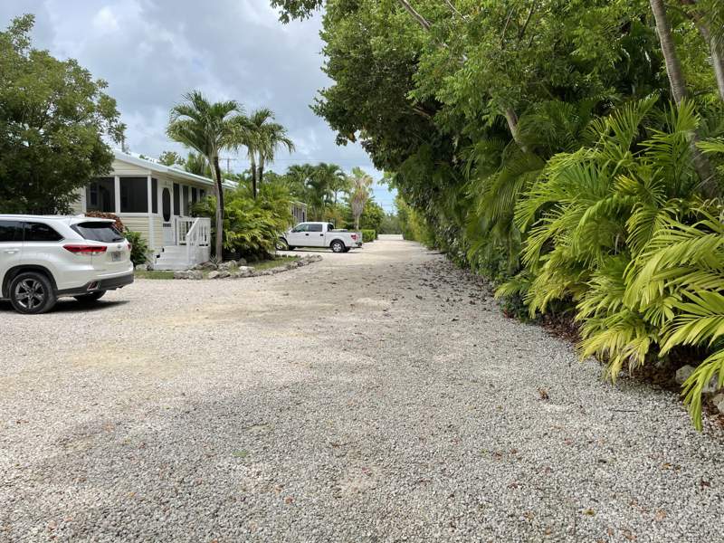 13 bedroom Multi-Units at 21470 Overseas Highway, Sacarma (21.0), Cudjoe Key — photo 5