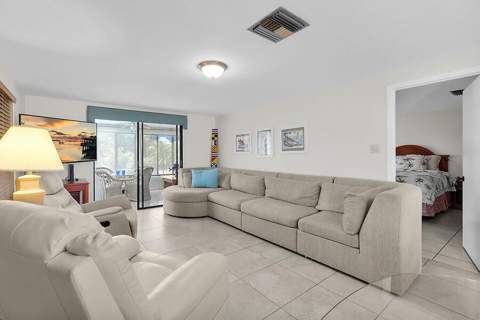 303 Sombrero Beach Road, Marathon FL - photo 10 of 84