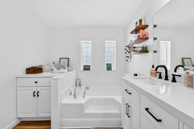 4 bedroom Single Family Residence at 1 Riviera Drive, Gulfrest Park #2 (10.0), Big Coppitt — photo 5