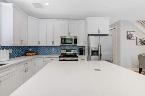 143 N Hammock Road, Upper Matecumbe Key Islamorada FL - photo 16 of 33