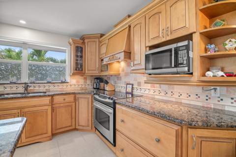 969 Ocotillo Lane, Marathon FL - photo 10 of 90