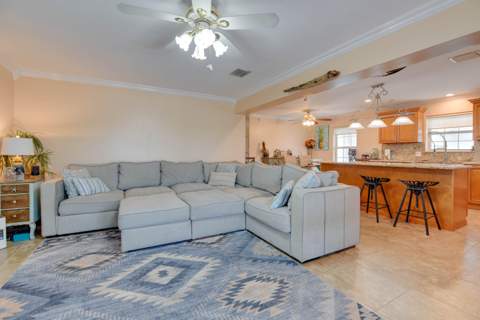 706 E Caribbean Drive, Summerland Key FL - photo 8 of 39