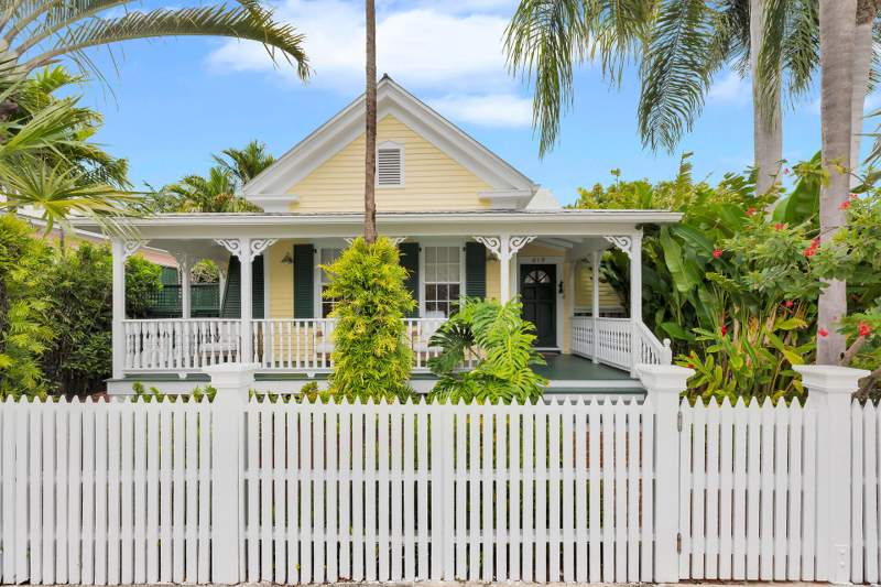 3 bedroom Single Family Residence at 619 Ashe Street, Old Town - Unrecord (1.0), Key West — photo 4