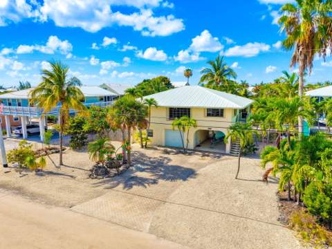 29424 Forrestal Avenue, Big Pine Key FL - photo 12 of 77