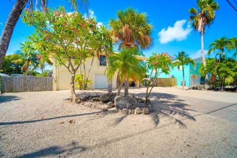 29424 Forrestal Avenue, Big Pine Key FL - photo 8 of 77