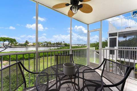 95 Coco Plum Drive 4B & Slip B-34, Marathon FL - photo 16 of 47