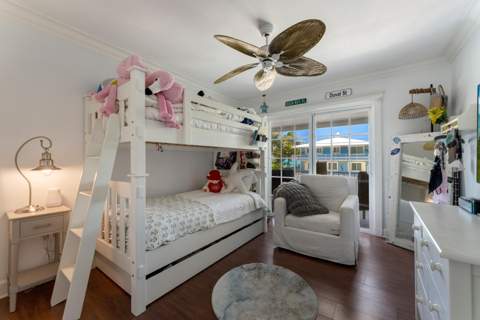 235 W Seaview Circle, Duck Key FL - photo 23 of 54