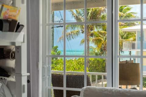 235 W Seaview Circle, Duck Key FL - photo 24 of 54