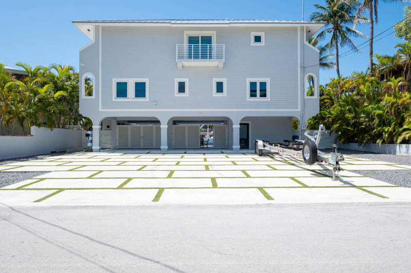 4 bedroom Single Family Residence at 109 Giardino Drive, Venetian Shores (86.0), Plantation Key — photo 3