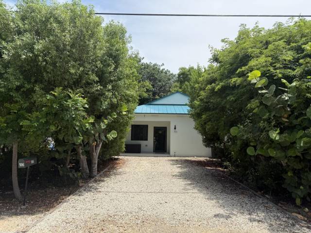 106 S Bay Harbor Drive