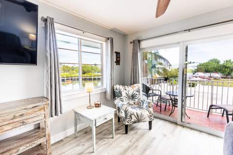 105 Avenue D #111, Marathon FL - photo 16 of 43