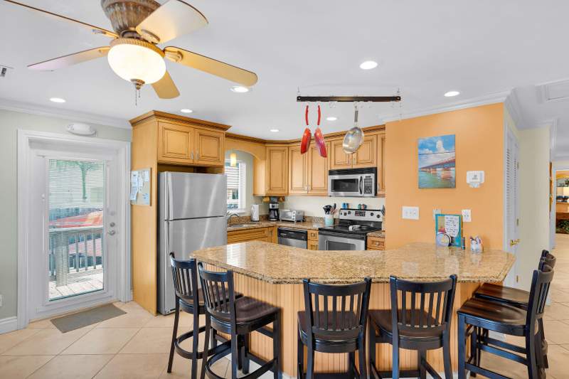 2 bedroom Half Duplex at 271 3rd Street, Key Colony Beach (53.5), Key Colony — photo 3