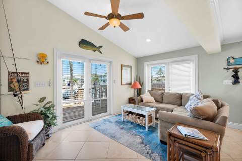 271 3rd Street, Key Colony FL - photo 11 of 37