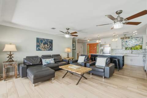 540 Sombrero Beach Road, Marathon FL - photo 14 of 57