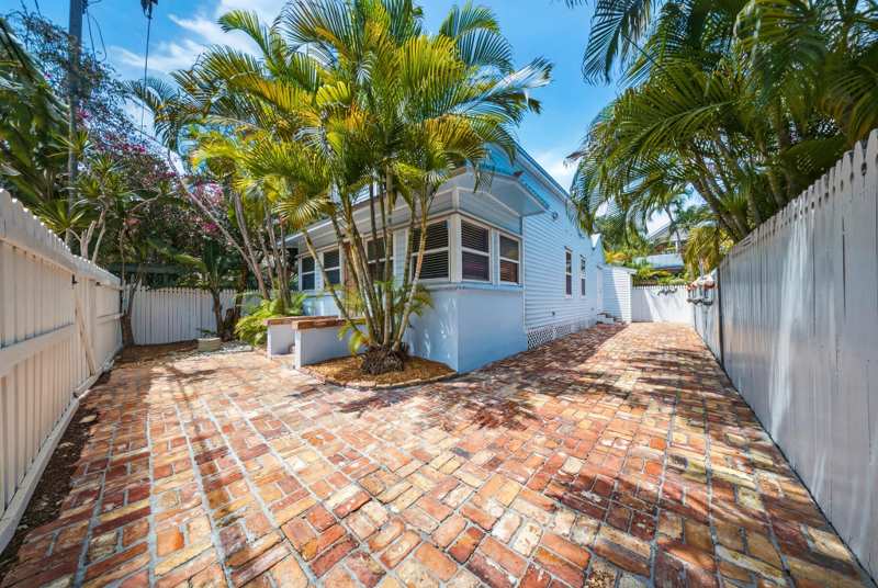 3 bedroom Single Family Residence at 1222 Florida Street, Moffats Sub (2.0), Key West — photo 1