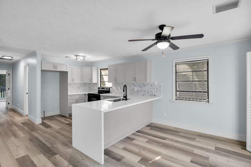 2 bedroom Single Family Residence at 29172 Rose Drive, Eden Pines Colony (29.0), Big Pine Key — photo 4