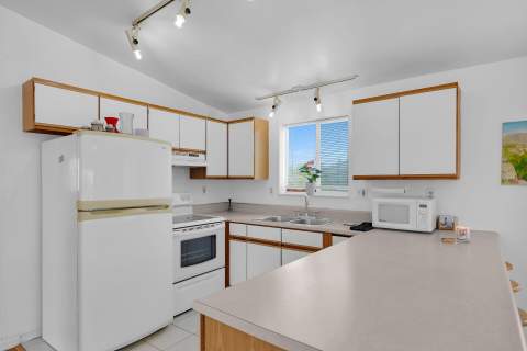 31179 Avenue H, Big Pine Key FL - photo 16 of 45