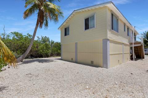 31179 Avenue H, Big Pine Key FL - photo 6 of 45