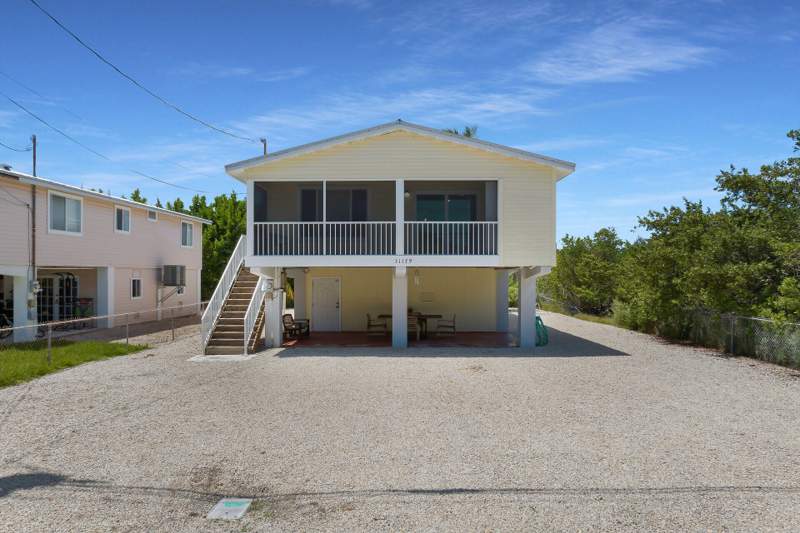3 bedroom Single Family Residence at 31179 Avenue H, Sands Sub (31.0), Big Pine Key — photo 2