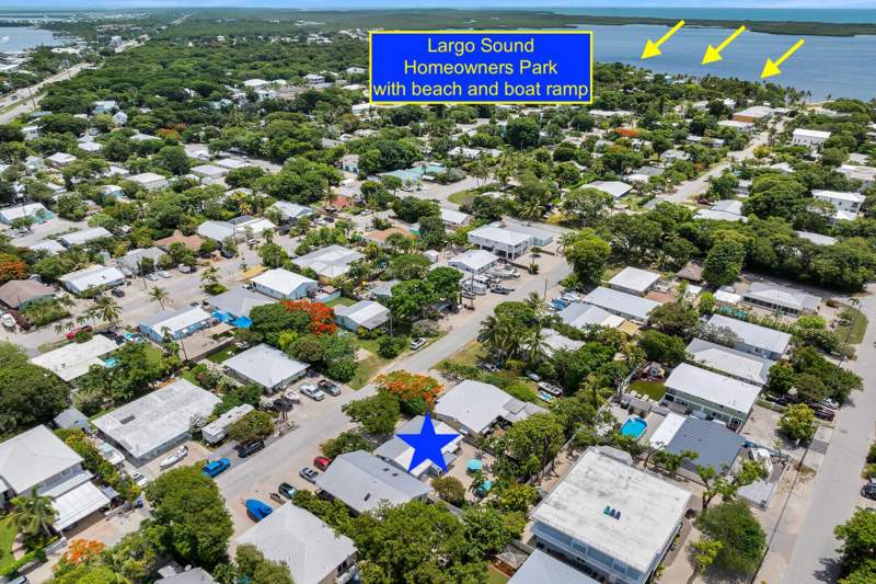 3 bedroom Single Family Residence at 19 SE Marlin Avenue, Largo Sound Park (103.5), Key Largo — photo 2