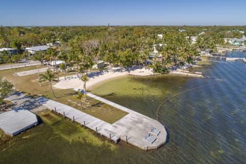19 SE Marlin Avenue, Key Largo FL - photo 9 of 37