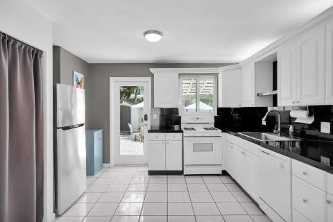 19 SE Marlin Avenue, Key Largo FL - photo 17 of 37