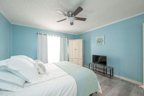 2005 Fogarty Avenue, Key West FL - photo 18 of 60