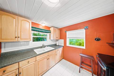235 Tarpon Street, Key Largo FL - photo 18 of 35