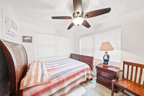235 Tarpon Street, Key Largo FL - photo 20 of 35