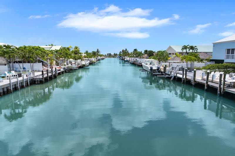 3 bedroom Half Duplex at 315 E Ocean Drive, Key Colony Beach (53.5), Key Colony — photo 5