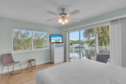 315 E Ocean Drive, Key Colony FL - photo 12 of 29