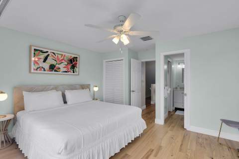 315 E Ocean Drive, Key Colony FL - photo 13 of 29