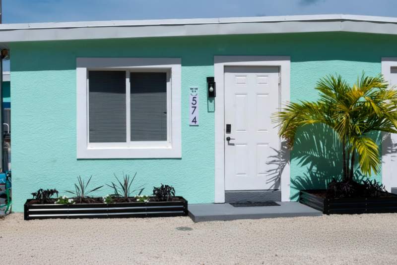 4 bedroom Duplex at 574 & 576 99th Street Ocean, Coral Colony (52.0), Marathon — photo 5