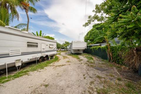 5331 5th Avenue, Stock Island FL - photo 7 of 18