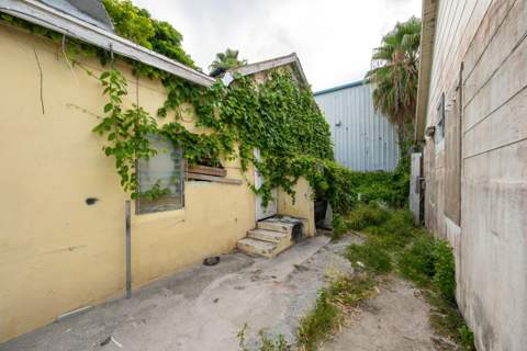 5331 5th Avenue, Stock Island FL - photo 11 of 18